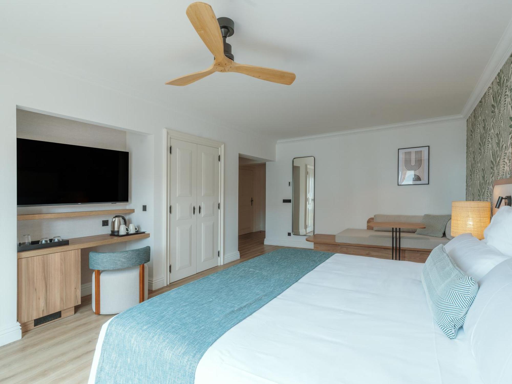 Dreams Madeira Resort Spa & Marina Canical  Exterior photo