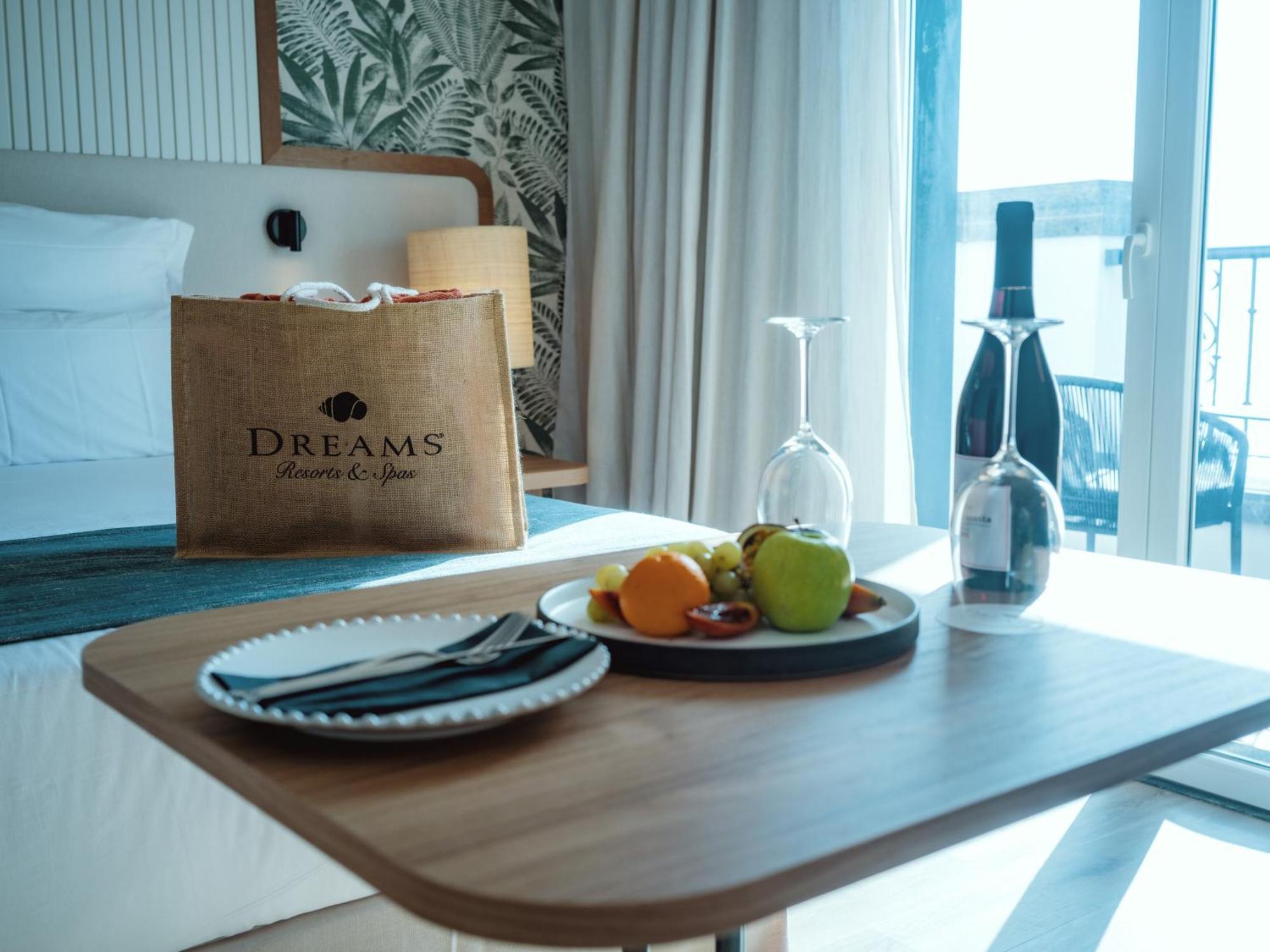 Dreams Madeira Resort Spa & Marina Canical  Exterior photo
